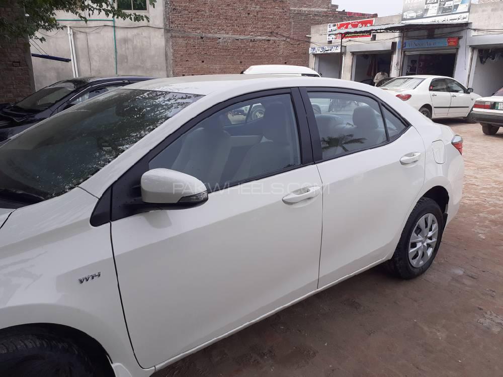Toyota Corolla 2017 for Sale in Gujrat Toyota Corolla 2017 for Sale in Gujrat Image-12