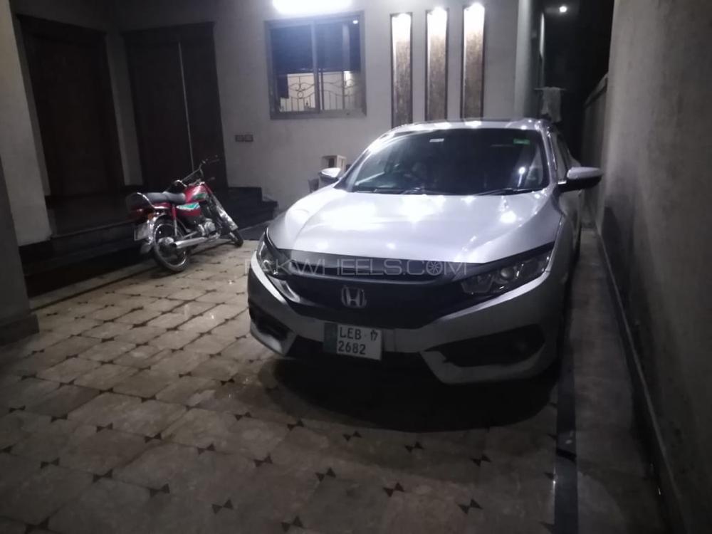 Honda Civic 2017 for Sale in Gujranwala Honda Civic 2017 for Sale in Gujranwala Image-5