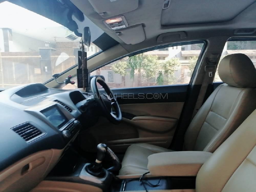 Honda Civic 2007 for Sale in Sargodha Honda Civic 2007 for Sale in Sargodha Image-9