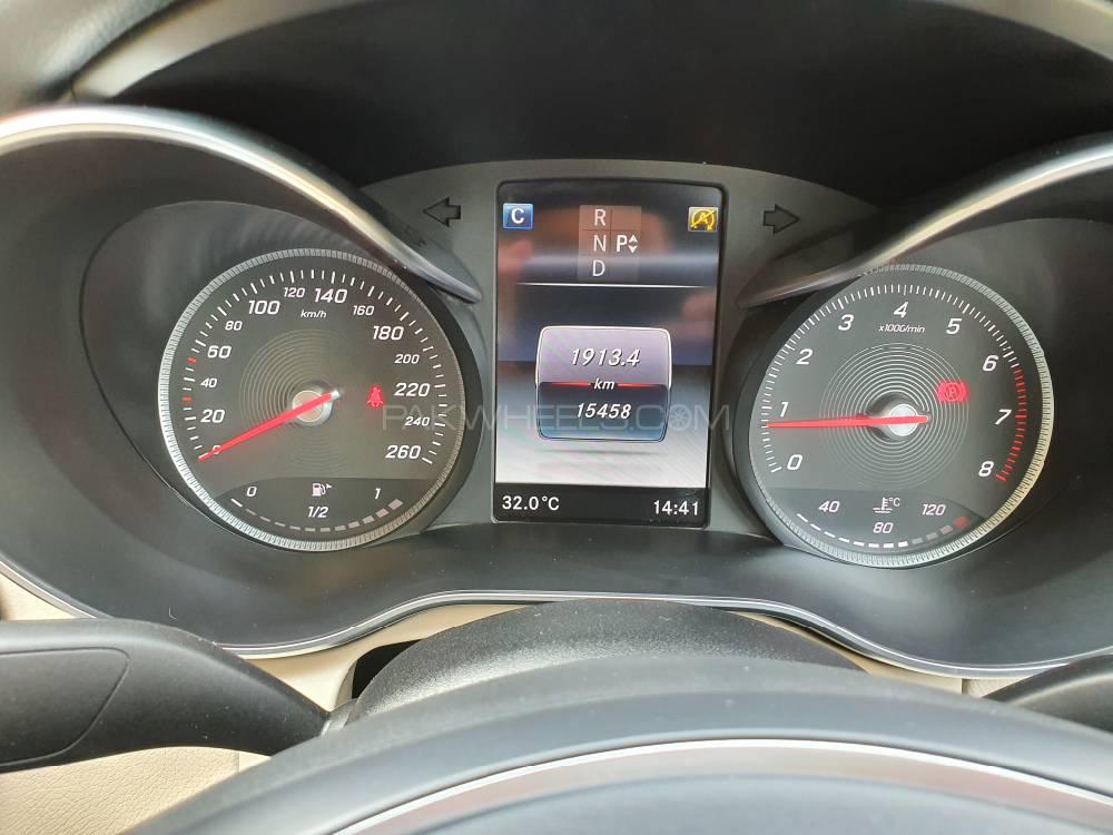 Mercedes Benz C Class 2018 for Sale in Karachi Mercedes Benz C Class 2018 for Sale in Karachi Image-9