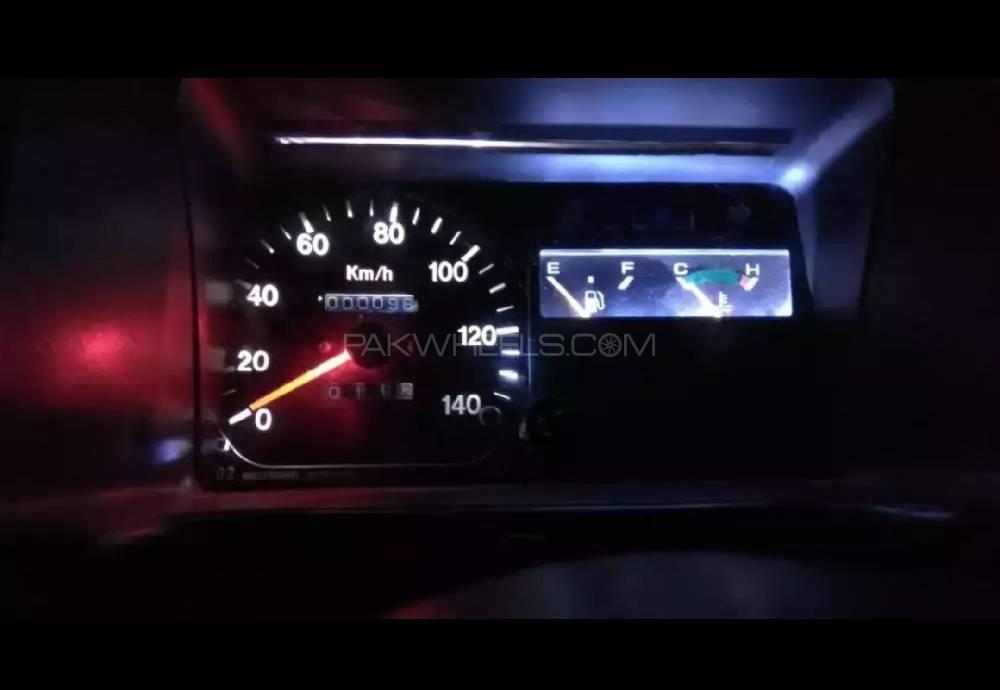 Suzuki Mehran 2005 for Sale in Karachi Suzuki Mehran 2005 for Sale in Karachi Image-6