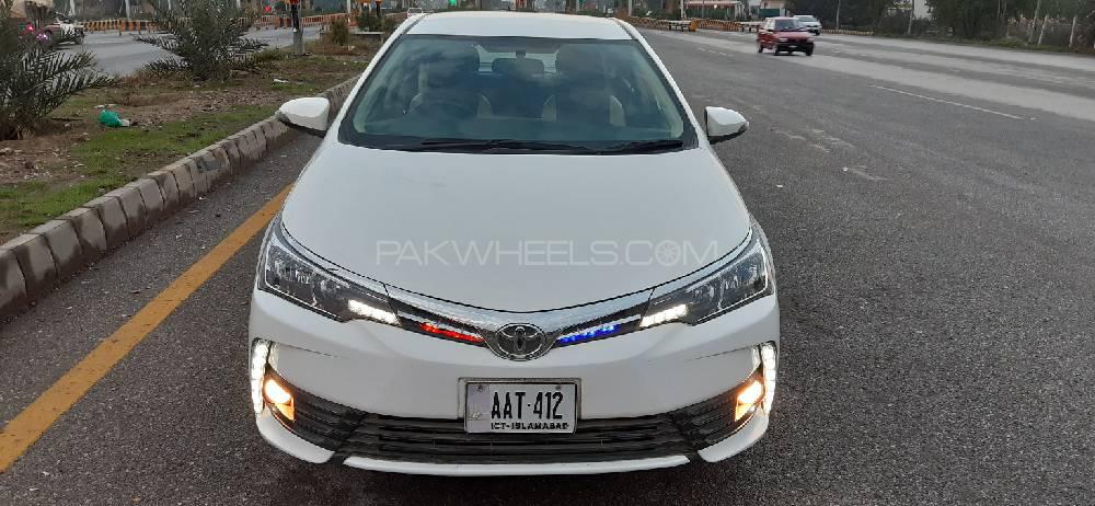 Toyota Corolla 2016 for Sale in Peshawar Image-1