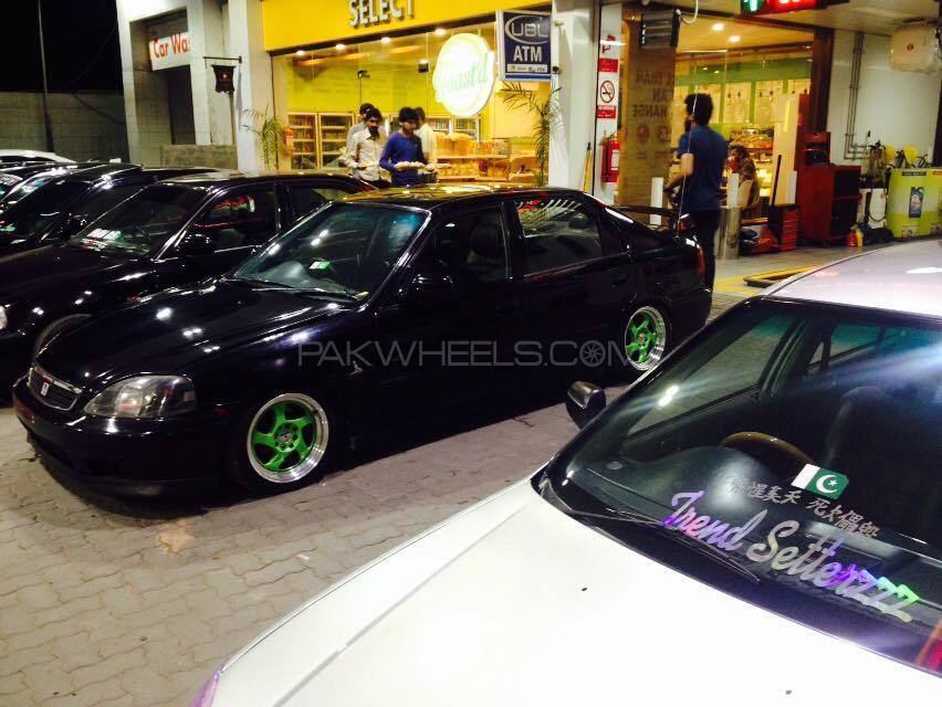 Honda Civic - 2000  Honda Civic - 2000  Image-3