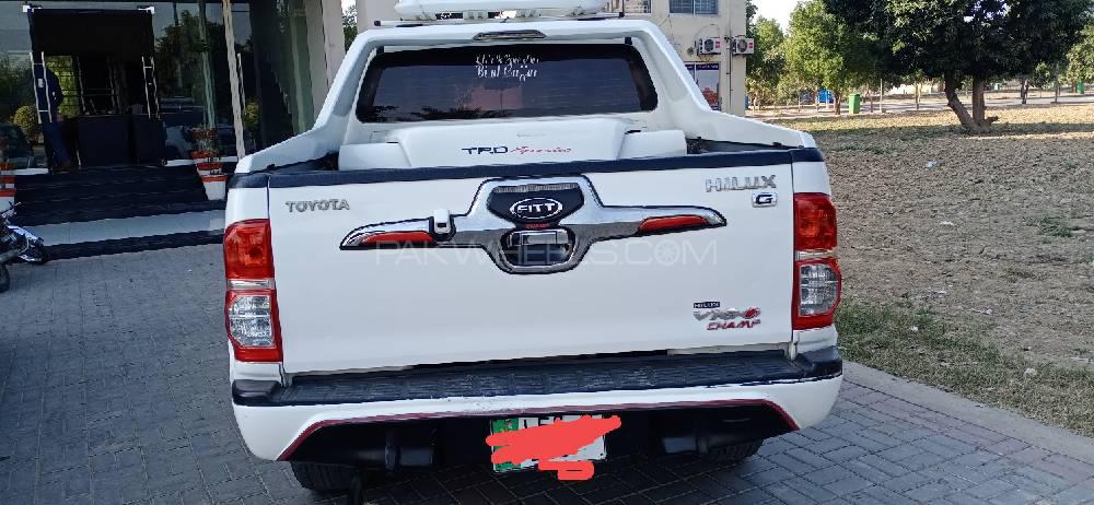 ٹویوٹا ہائیلکس 2012 for Sale in لاہور ٹویوٹا ہائیلکس 2012 for Sale in لاہور Image-5