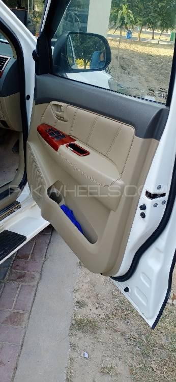 ٹویوٹا ہائیلکس 2012 for Sale in لاہور ٹویوٹا ہائیلکس 2012 for Sale in لاہور Image-16