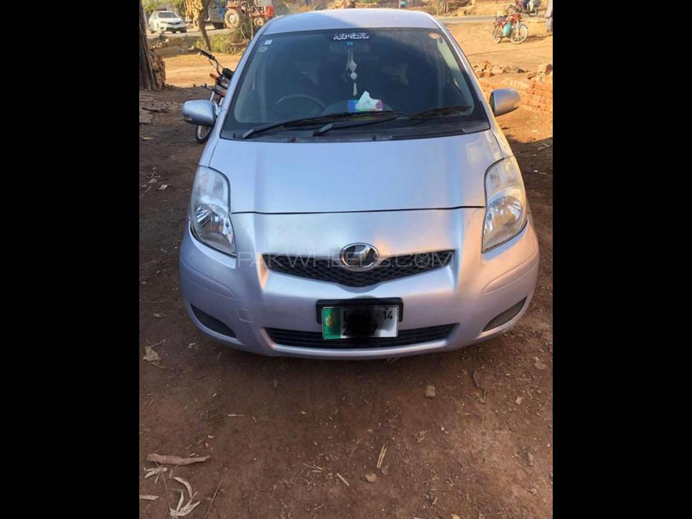 Toyota Vitz 2014 for Sale in Bhalwal Image-1