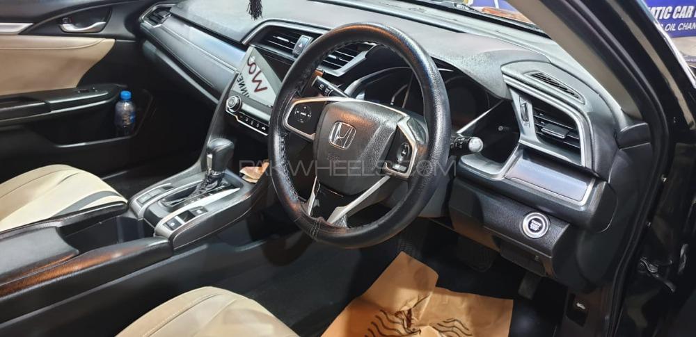 Honda Civic 2017 for Sale in Lahore Honda Civic 2017 for Sale in Lahore Image-6