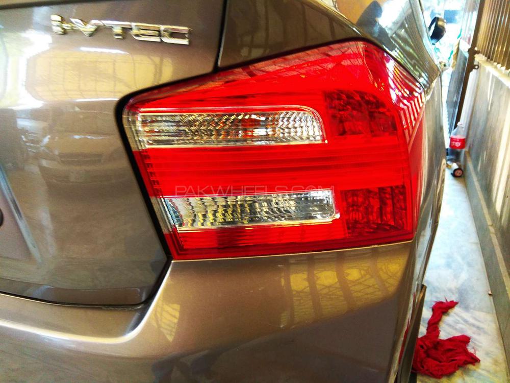 Honda City 2017 for Sale in Lahore Honda City 2017 for Sale in Lahore Image-11
