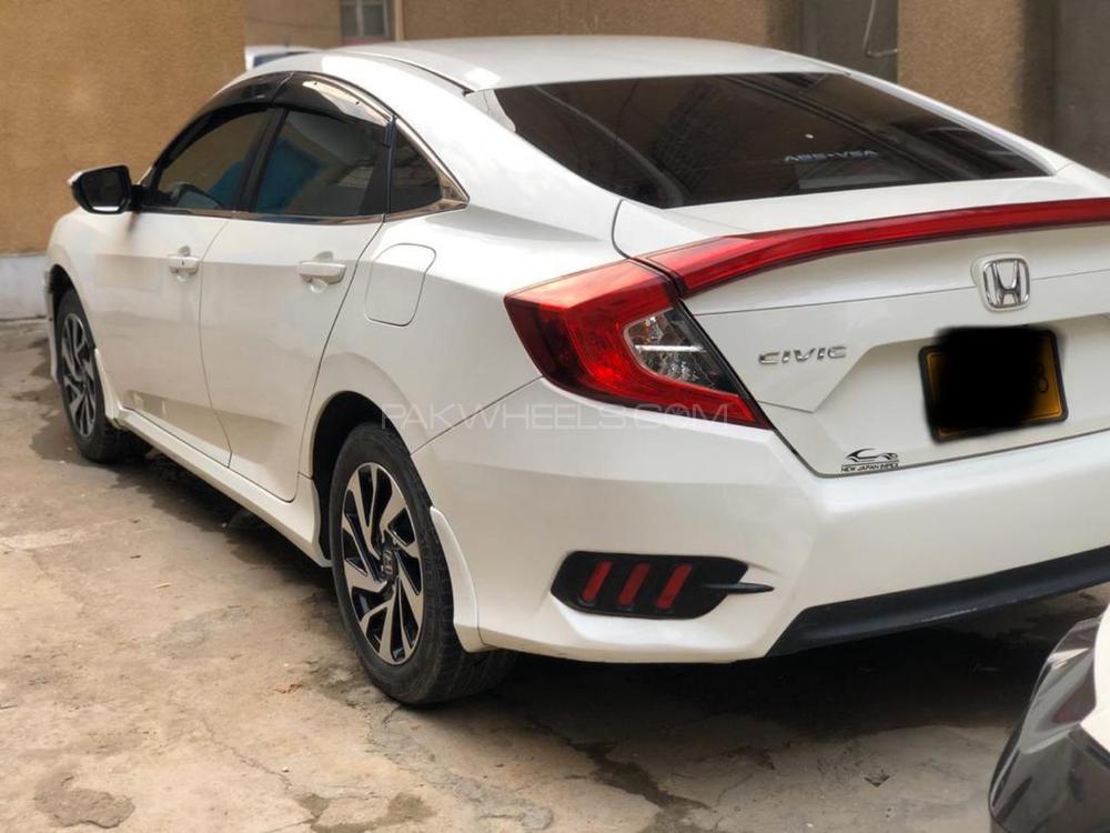 Honda Civic 2018 for Sale in Karachi Honda Civic 2018 for Sale in Karachi Image-3