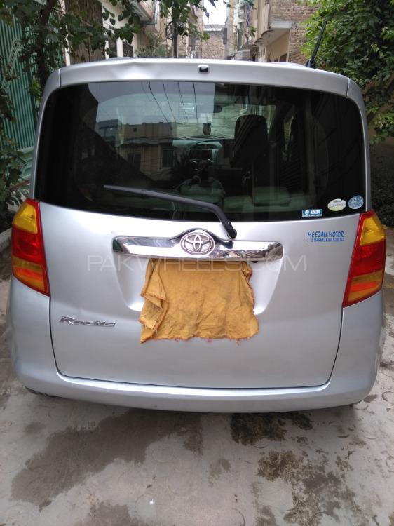 Toyota Ractis 2006 for Sale in Peshawar Toyota Ractis 2006 for Sale in Peshawar Image-13
