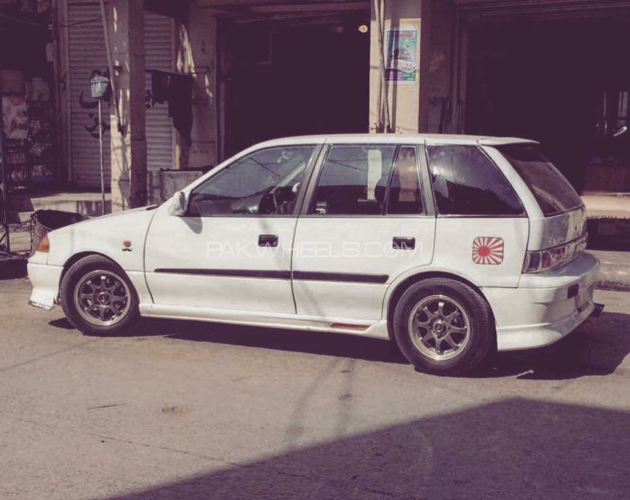 Suzuki Cultus - 2010  Suzuki Cultus - 2010  Image-8