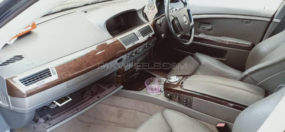 BMW 7 Series 2004 for Sale in Faisalabad BMW 7 Series 2004 for Sale in Faisalabad Image-13