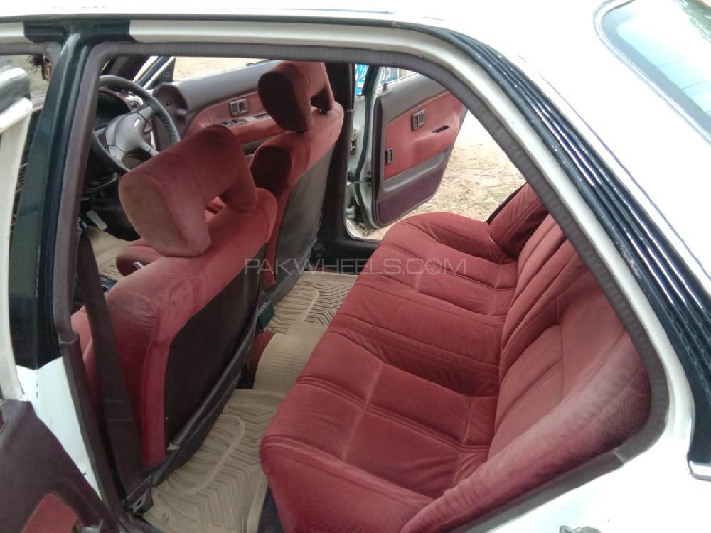 ٹویوٹا کرولا 1988 for Sale in گجرات ٹویوٹا کرولا 1988 for Sale in گجرات Image-11