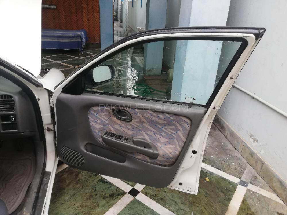 Suzuki Baleno 2004 for Sale in Gujranwala Suzuki Baleno 2004 for Sale in Gujranwala Image-8