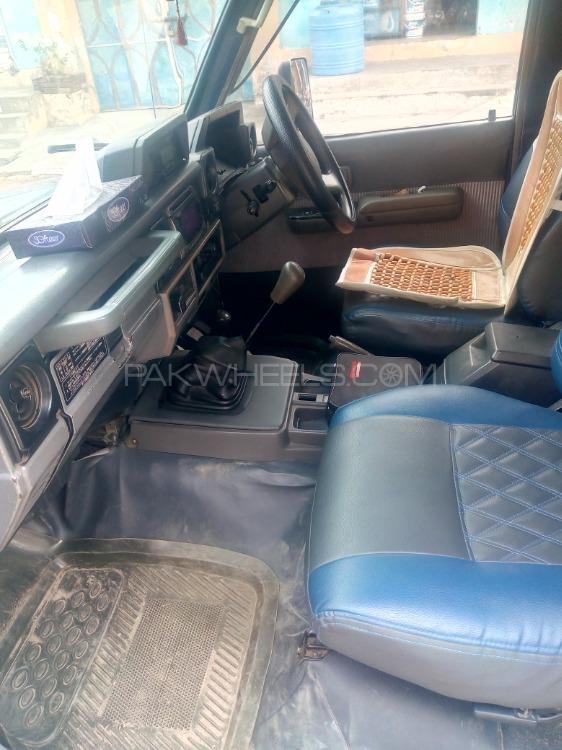 Toyota Land Cruiser 1995 for Sale in Gujrat Toyota Land Cruiser 1995 for Sale in Gujrat Image-4