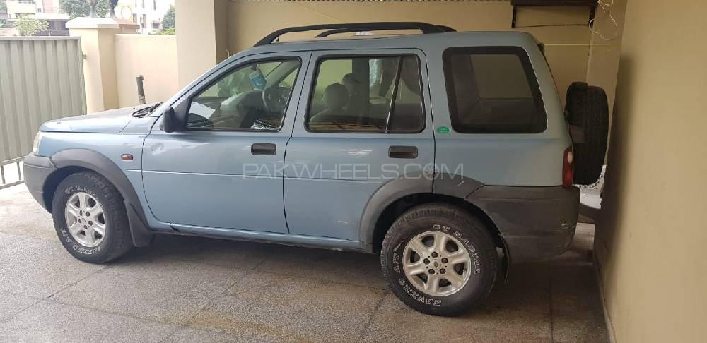 Land Rover Freelander 2001 for Sale in Lahore Image-1