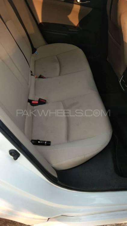 Honda Civic 2017 for Sale in Lahore Honda Civic 2017 for Sale in Lahore Image-5