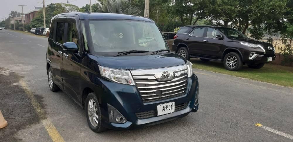 Toyota Roomy 2017 for Sale in Lahore Image-1