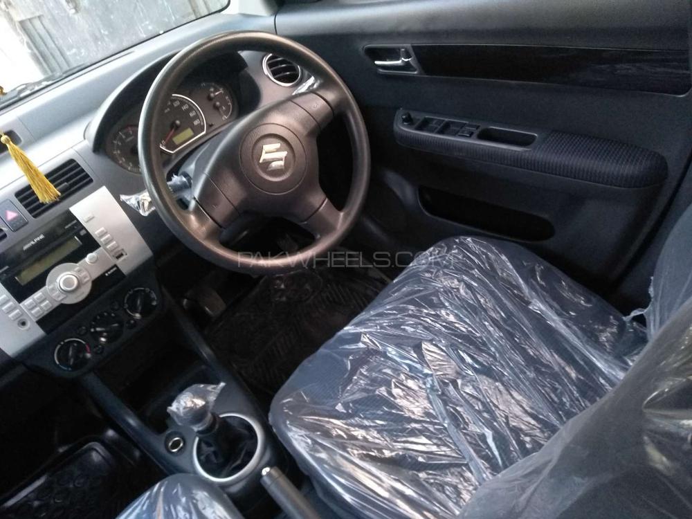 Suzuki Swift 2016 for Sale in Karachi Suzuki Swift 2016 for Sale in Karachi Image-14