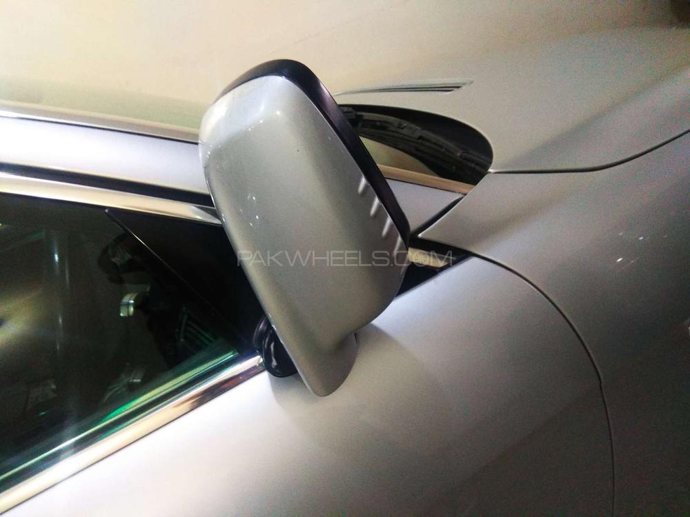 بی ایم ڈبلیو 7 سیریز 2006 for Sale in لاہور بی ایم ڈبلیو 7 سیریز 2006 for Sale in لاہور Image-10