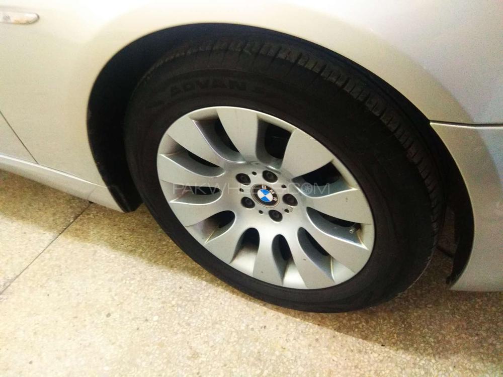 بی ایم ڈبلیو 7 سیریز 2006 for Sale in لاہور بی ایم ڈبلیو 7 سیریز 2006 for Sale in لاہور Image-11