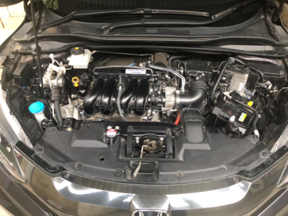 Honda Vezel 2017 for Sale in Islamabad Honda Vezel 2017 for Sale in Islamabad Image-8