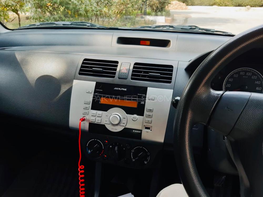 Suzuki Swift 2012 for Sale in Peshawar Suzuki Swift 2012 for Sale in Peshawar Image-2