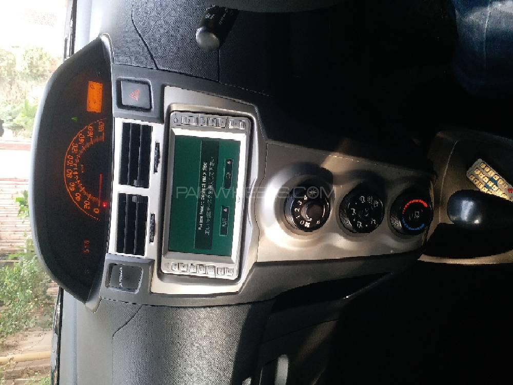 Toyota Vitz 2010 for Sale in Lahore Toyota Vitz 2010 for Sale in Lahore Image-16