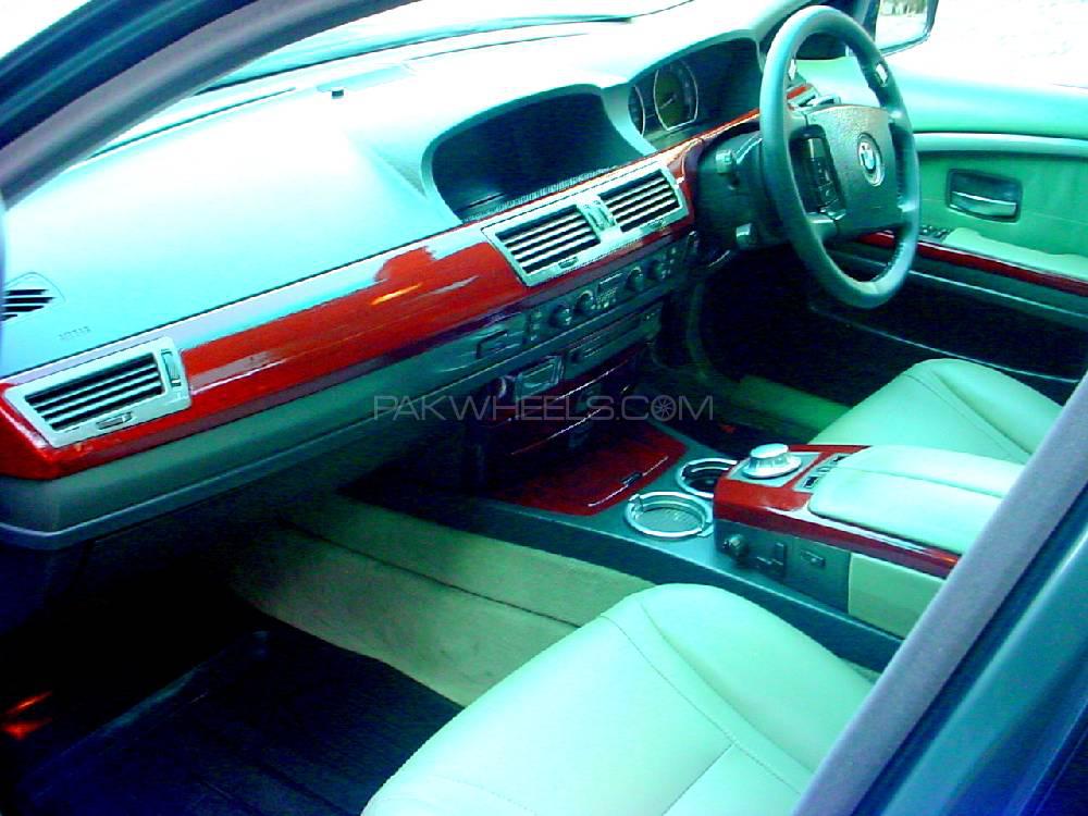 BMW 7 Series 2003 for Sale in Lahore BMW 7 Series 2003 for Sale in Lahore Image-4