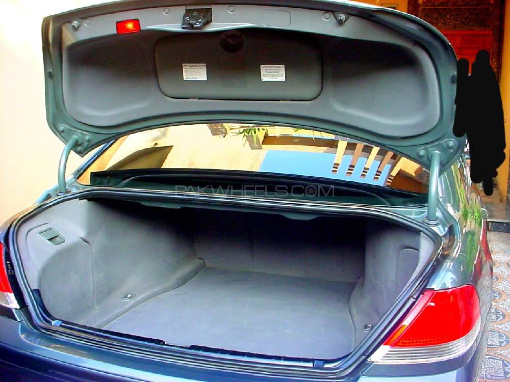 BMW 7 Series 2003 for Sale in Lahore BMW 7 Series 2003 for Sale in Lahore Image-13