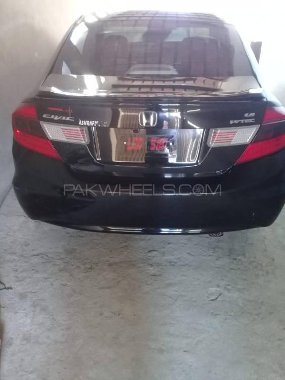 Honda Civic 2013 for Sale in Chichawatni Honda Civic 2013 for Sale in Chichawatni Image-9