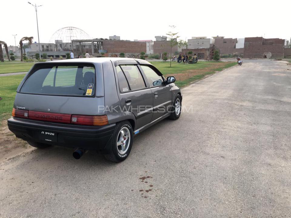 Daihatsu Charade - 1988  Daihatsu Charade - 1988  Image-7