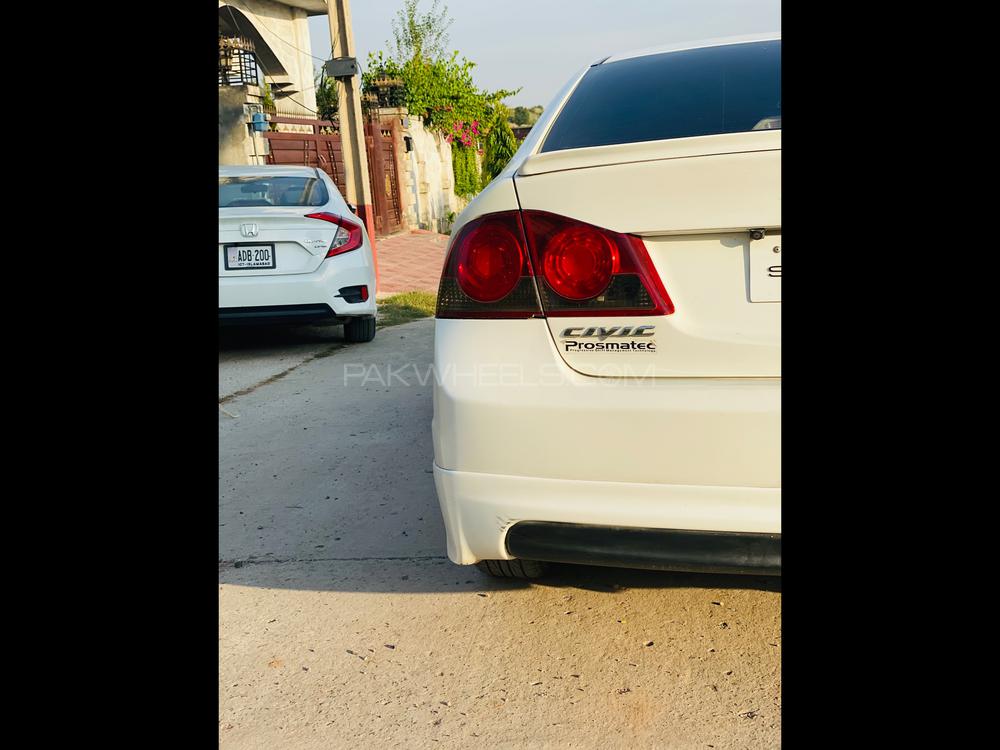 Honda Civic 2011 for Sale in Rawalpindi Honda Civic 2011 for Sale in Rawalpindi Image-5