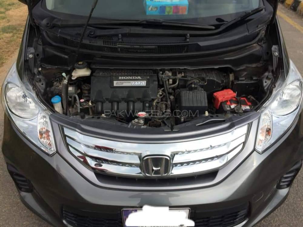 Honda Freed 2012 for Sale in Lahore Honda Freed 2012 for Sale in Lahore Image-5