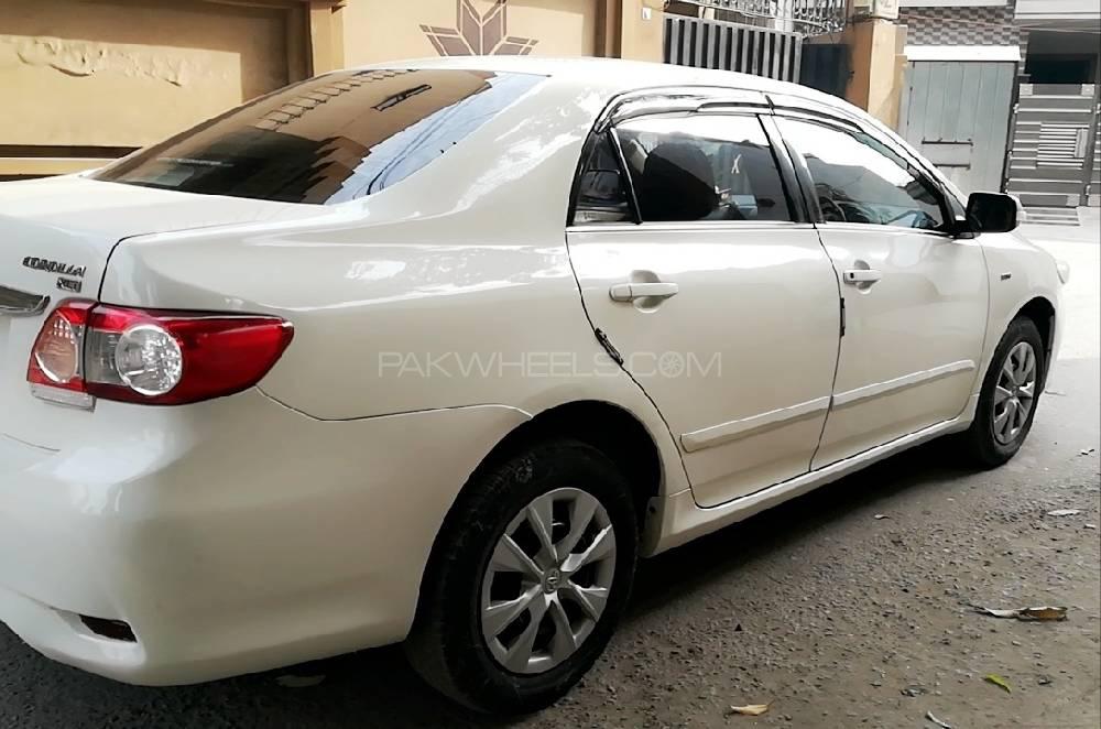 Toyota Corolla 2014 for Sale in Lahore Toyota Corolla 2014 for Sale in Lahore Image-4