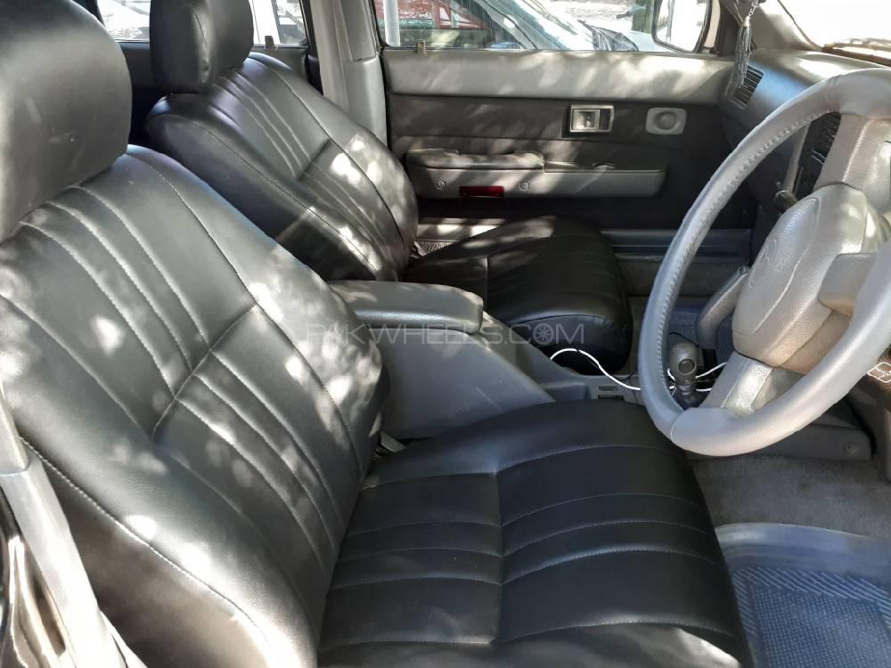 Toyota Surf 1992 for Sale in Rawalpindi Toyota Surf 1992 for Sale in Rawalpindi Image-5