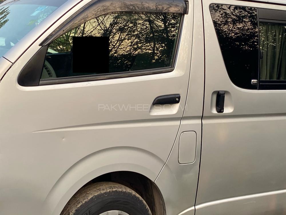 Toyota Hiace 2011 for Sale in Rawalpindi Toyota Hiace 2011 for Sale in Rawalpindi Image-10
