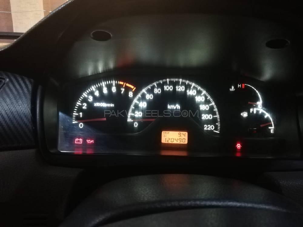 Mitsubishi Lancer 2004 for Sale in Lahore Mitsubishi Lancer 2004 for Sale in Lahore Image-5