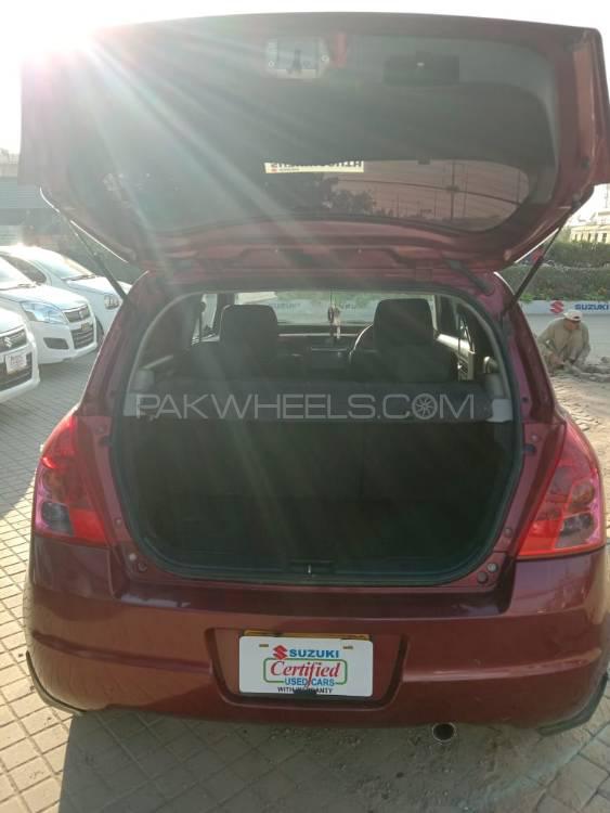 Suzuki Swift 2016 for Sale in Karachi Suzuki Swift 2016 for Sale in Karachi Image-4