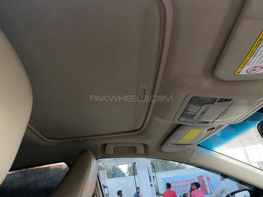 Toyota Corolla 2016 for Sale in Gujrat Toyota Corolla 2016 for Sale in Gujrat Image-12