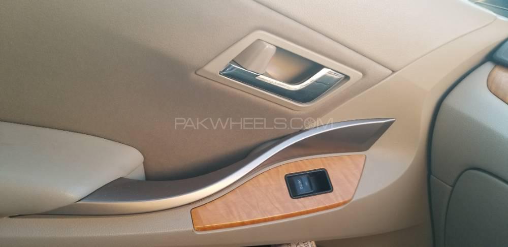 Toyota Premio 2007 for Sale in Swat Toyota Premio 2007 for Sale in Swat Image-10