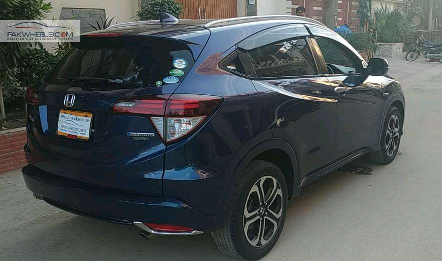 Honda Vezel 2014 for Sale in Karachi Honda Vezel 2014 for Sale in Karachi Image-5