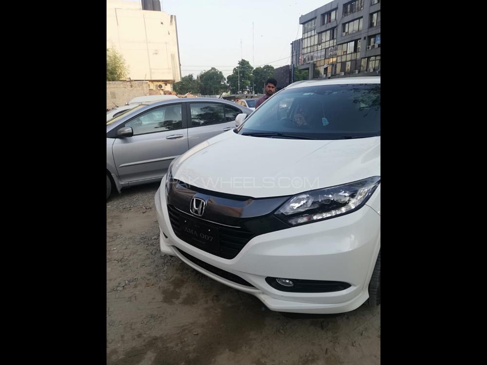 Honda Vezel 2015 for Sale in Islamabad Honda Vezel 2015 for Sale in Islamabad Image-3