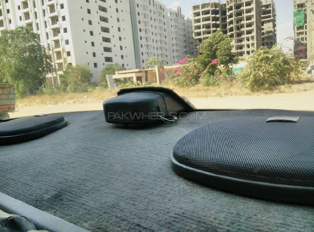 Suzuki Baleno 2001 for Sale in Karachi Suzuki Baleno 2001 for Sale in Karachi Image-9