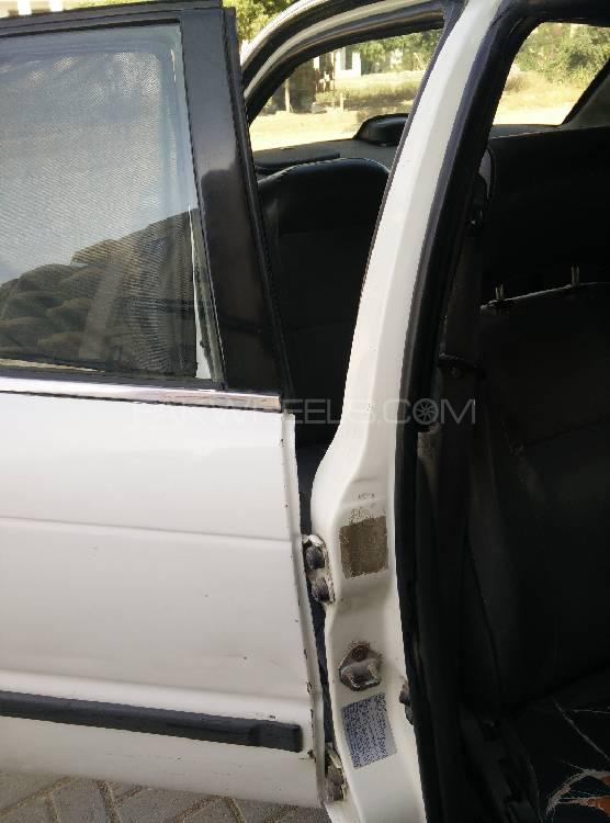 Suzuki Baleno 2001 for Sale in Karachi Suzuki Baleno 2001 for Sale in Karachi Image-11