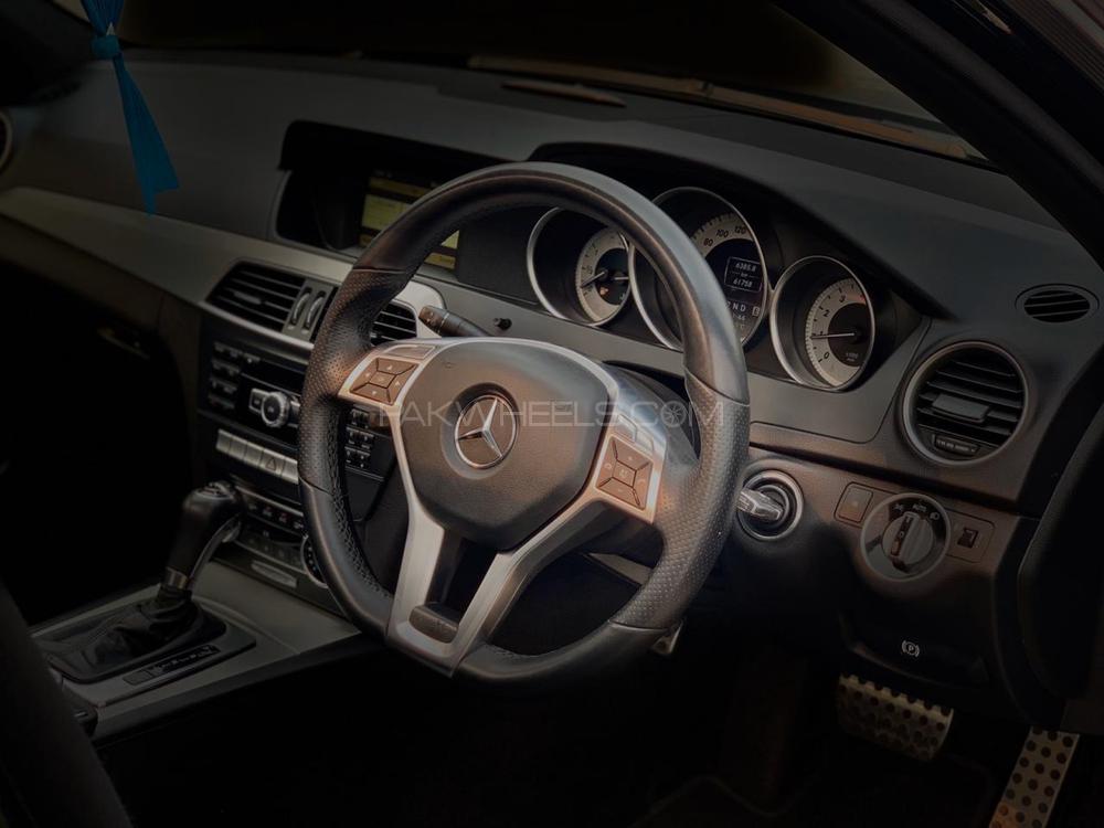 مرسڈیز بینز سی کلاس 2012 for Sale in لاہور مرسڈیز بینز سی کلاس 2012 for Sale in لاہور Image-17