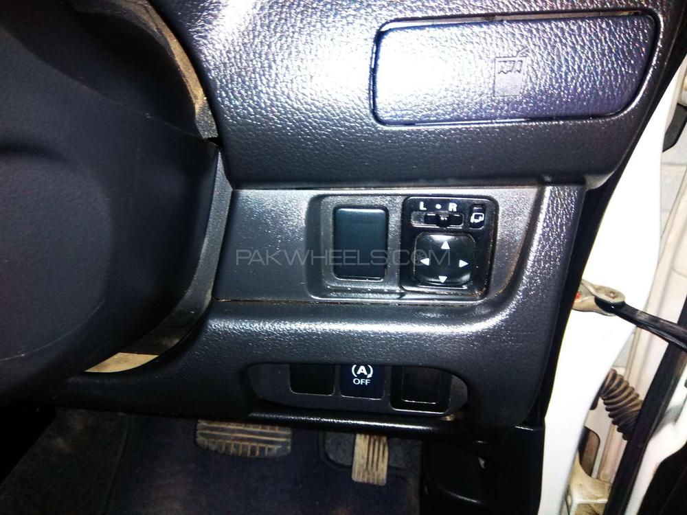 Nissan Dayz Highway Star 2014 for Sale in Lahore Nissan Dayz Highway Star 2014 for Sale in Lahore Image-10
