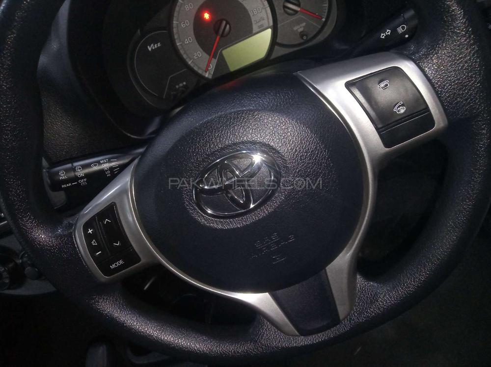 Toyota Vitz 2016 for Sale in Gujranwala Toyota Vitz 2016 for Sale in Gujranwala Image-8
