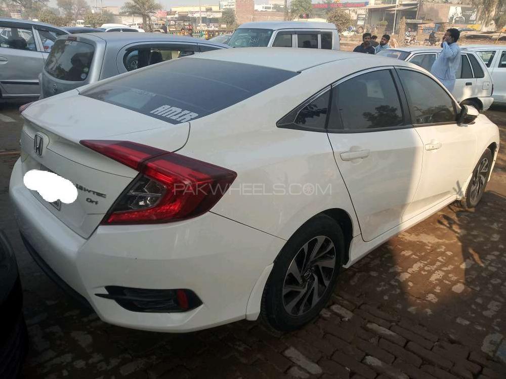 Honda Civic 2017 for Sale in Gujranwala Honda Civic 2017 for Sale in Gujranwala Image-5