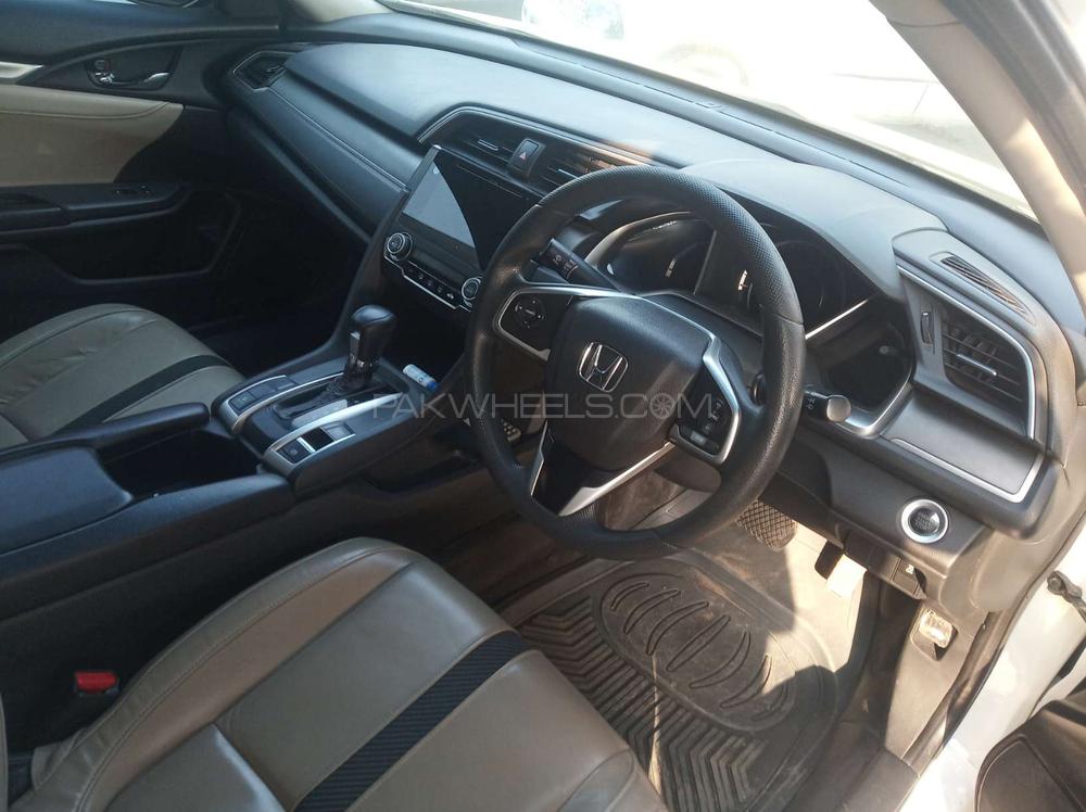 Honda Civic 2017 for Sale in Gujranwala Honda Civic 2017 for Sale in Gujranwala Image-6